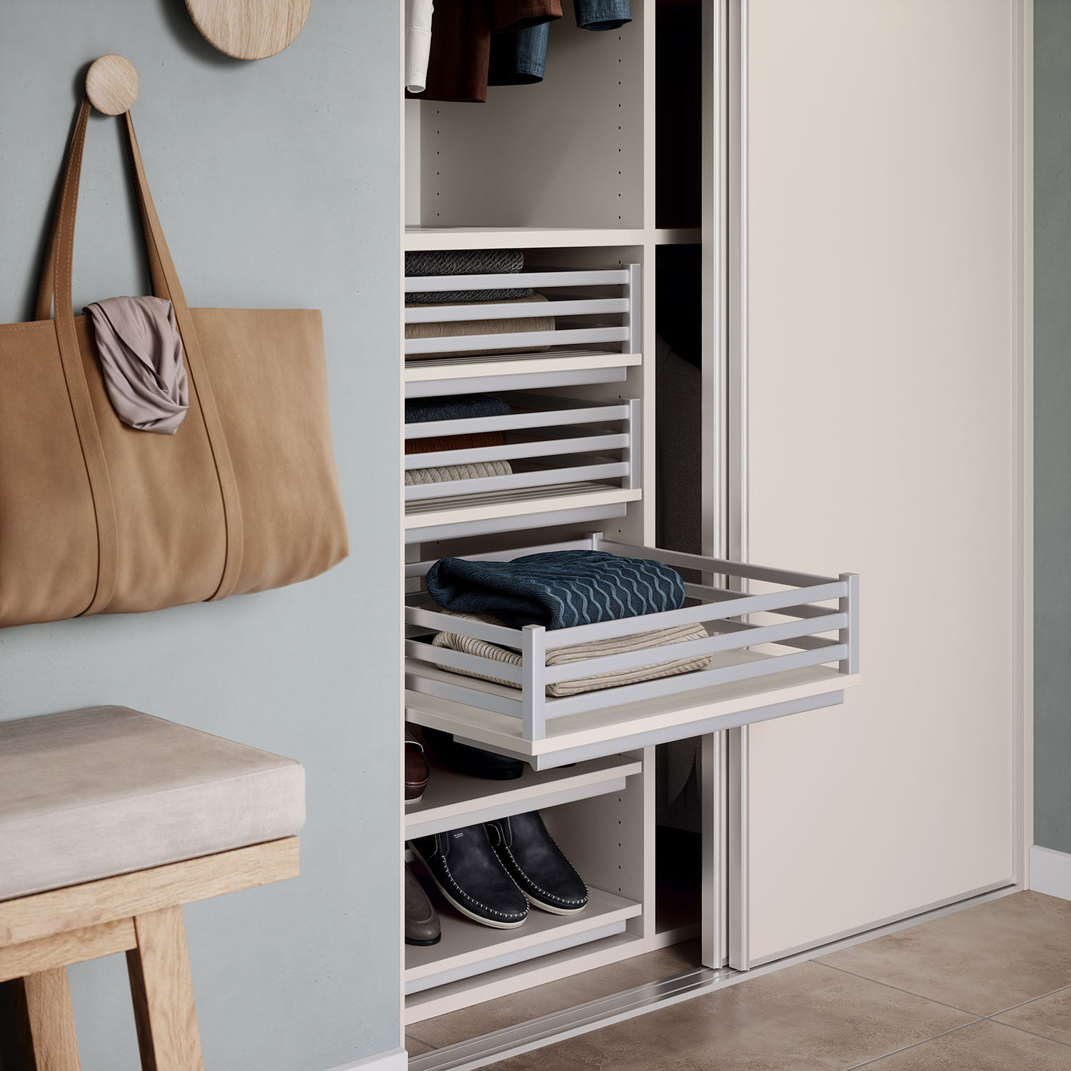 Garderobe med skyvedør