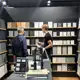 soeren_le_schmidt_i_designa_butik.jpg
